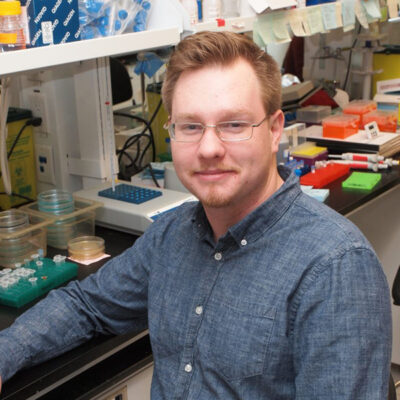 Alex Weiss - Lab technician in Madeline Hayes lab